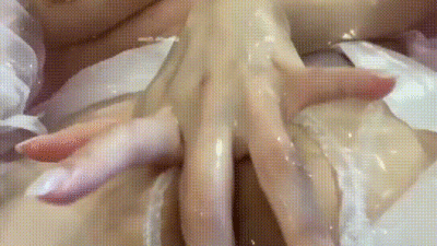 97년생 목덜미 붙잡고 뒷치기 [쇼츠야동,섹트야동,국산야동,혼딸야동]